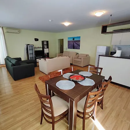 Europroperties Iglika Apartament *