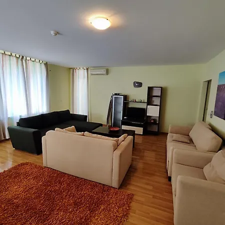 Europroperties Iglika Apartment